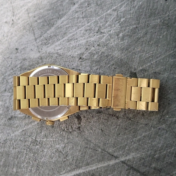 Michael Kors MK-8338 - Picture 3 of 5